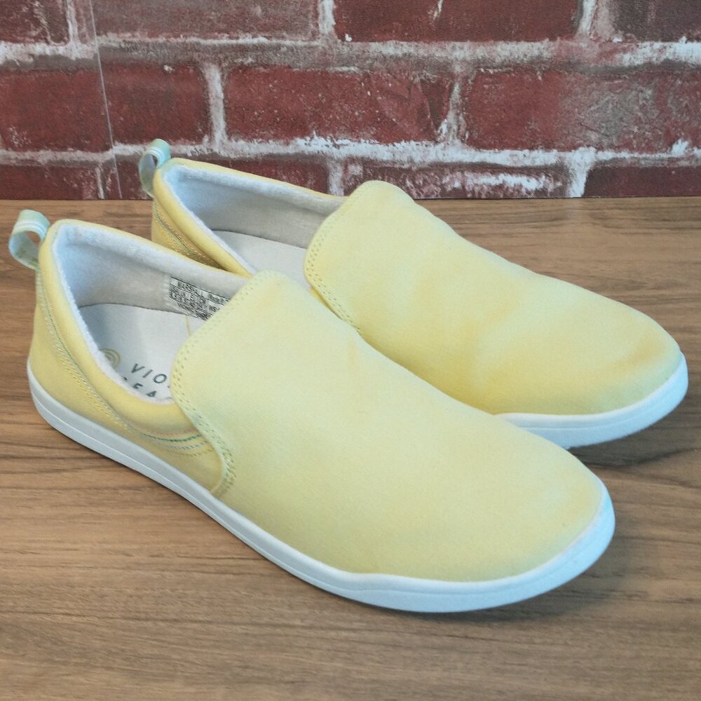 Vionic Slip Ons Womens Size 8.5 Shoes Comfy Yellow Slipons Easy On Vionic Beach